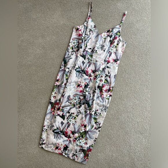 NWOT ASOS Pink Floral knee length dress size 8 - Picture 1 of 9
